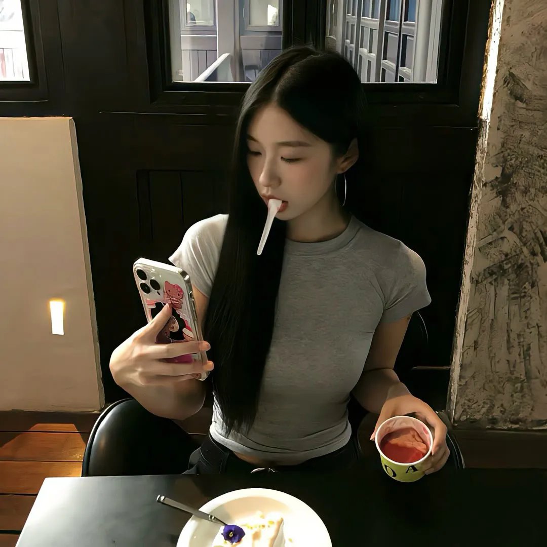演员李晨